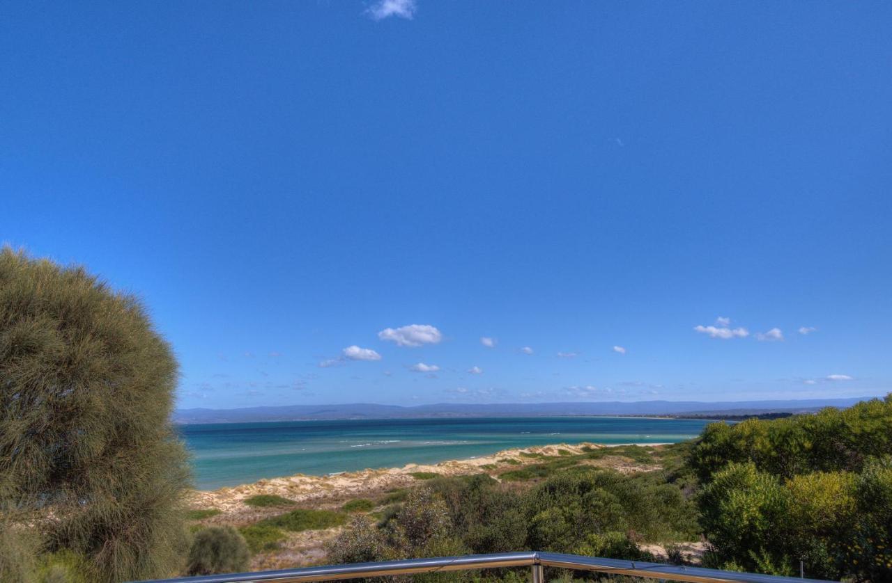 Sandbar Beach House Villa Coles Bay Exterior photo